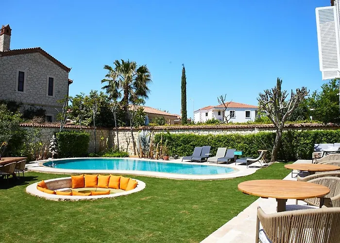 Morino Alacati Hotel